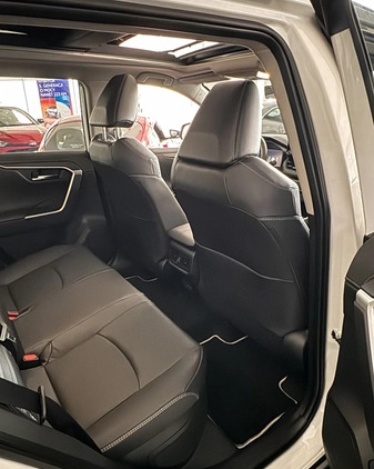 Toyota RAV4 cena 209900 przebieg: 10, rok produkcji 2023 z Gołdap małe 352